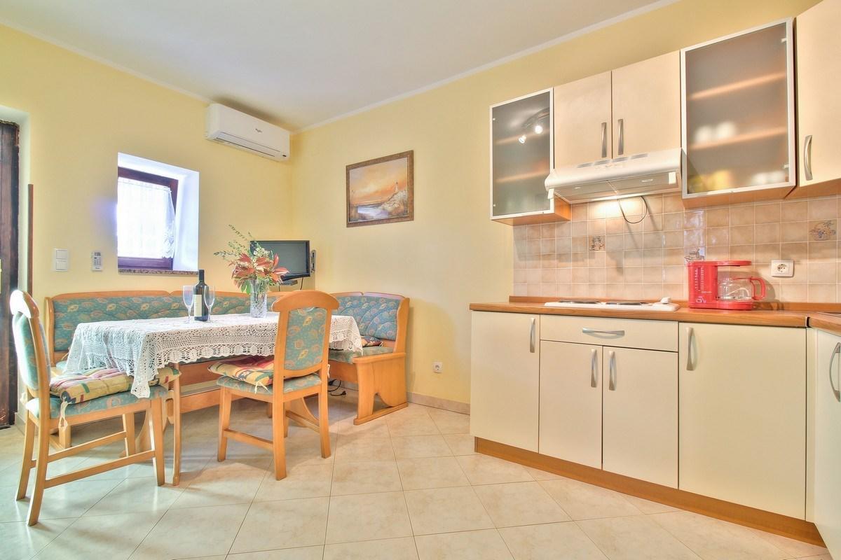 Lorena Apartments Umag Ngoại thất bức ảnh